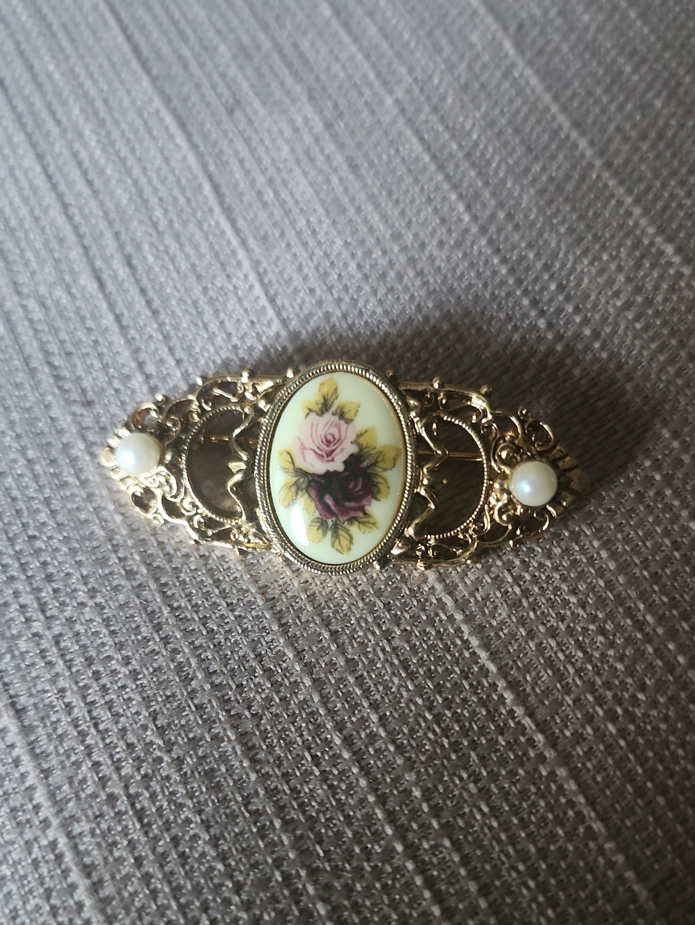 Vintage 1928 Gold Floral Bar Brooch, Preloved In Excellent Condition